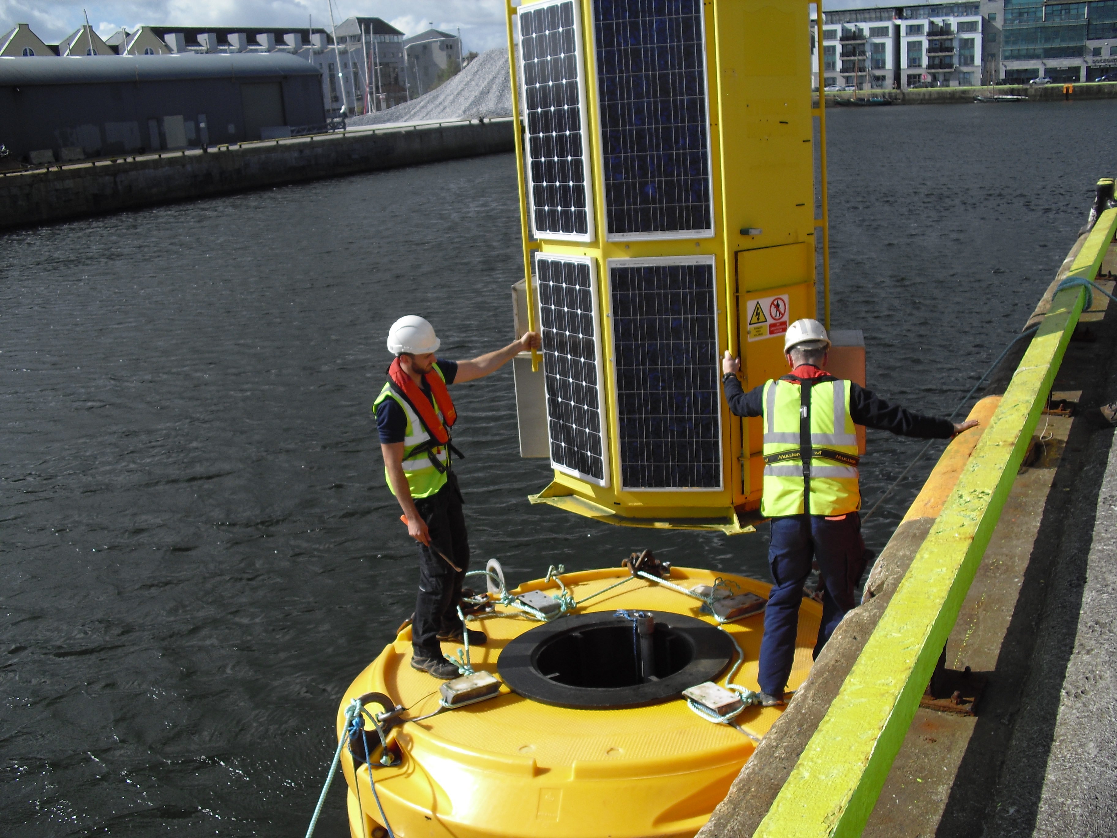 Assembly of the Smartbay buoy